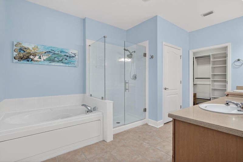 Photo 31 of 4480 Deerwood Lake Pkwy unit 432, Jacksonville, FL 32216, photographed by Megapixeler