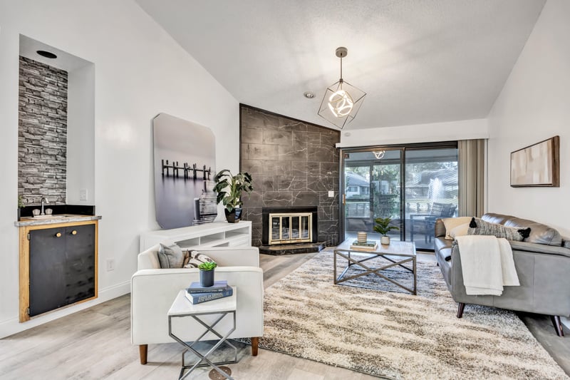 Photo 8 of 9360 Craven Rd unit 301, Jacksonville, FL 32257, photographed by Megapixeler