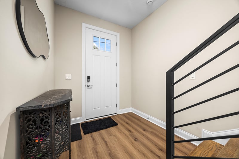 Photo 10 of 1610 Lang Ct, Jacksonville, FL 32207, photographed by Megapixeler