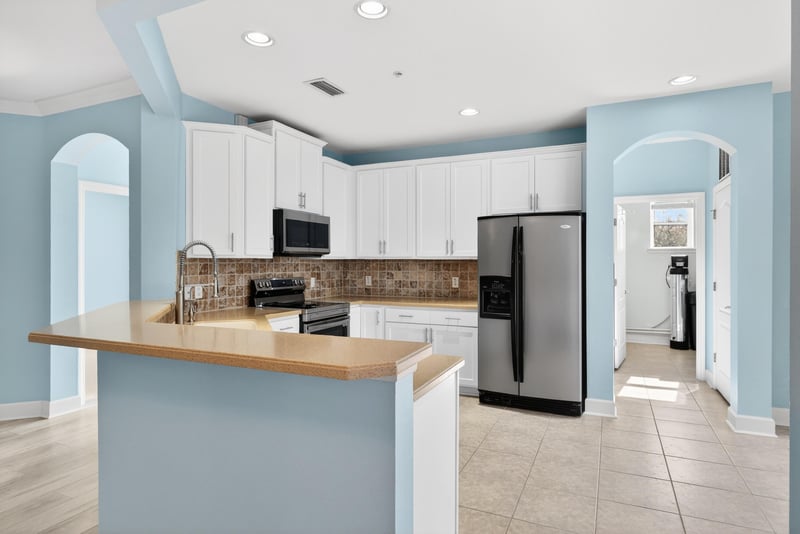 Photo 18 of 4480 Deerwood Lake Pkwy unit 432, Jacksonville, FL 32216, photographed by Megapixeler