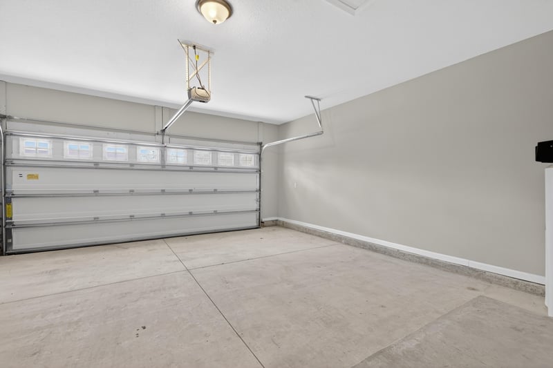 Garage at 72 Ben Ct, St. Augustine, FL 32092