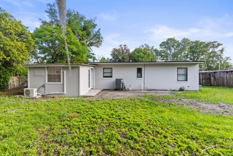 Photo 39 of 5119 Banshee Ave, Jacksonville, FL 32244, photographed by Megapixeler