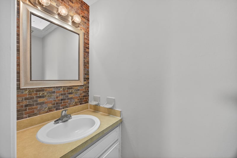 Bathroom 1 at 726 Perryman Ln W, Jacksonville, FL 32221