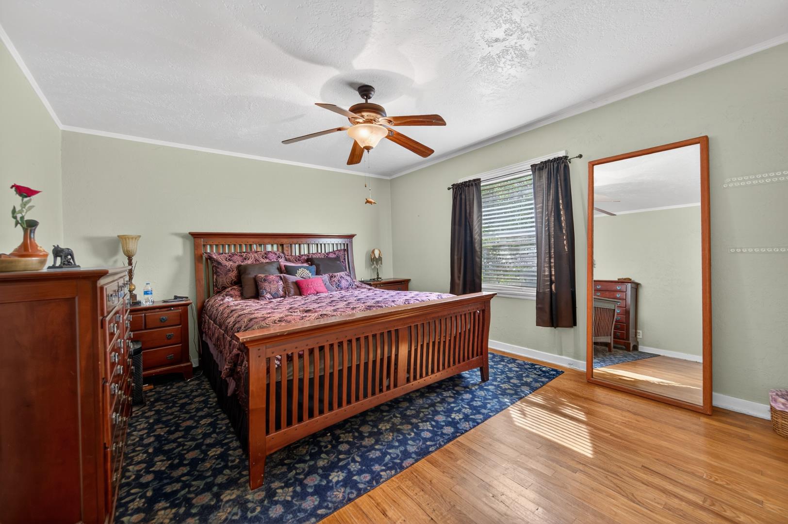 35 E Garland Ave, photo 25