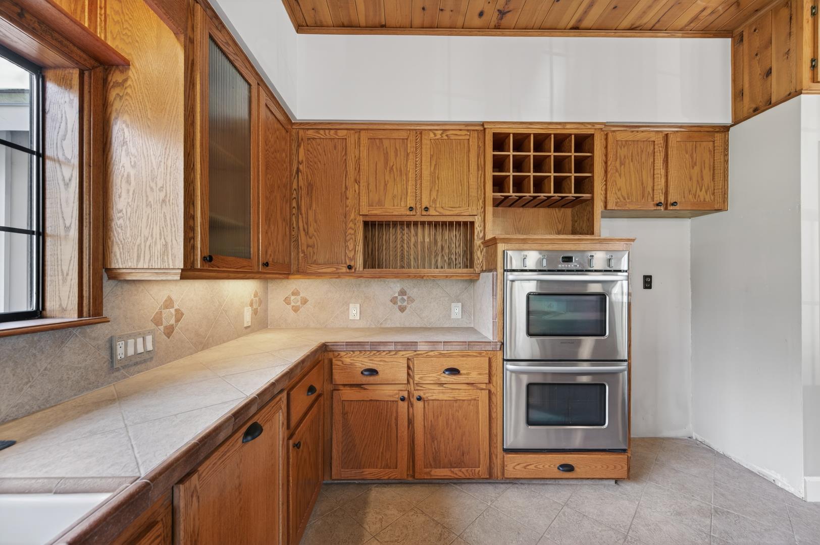 30919 Auberry Rd, photo 65