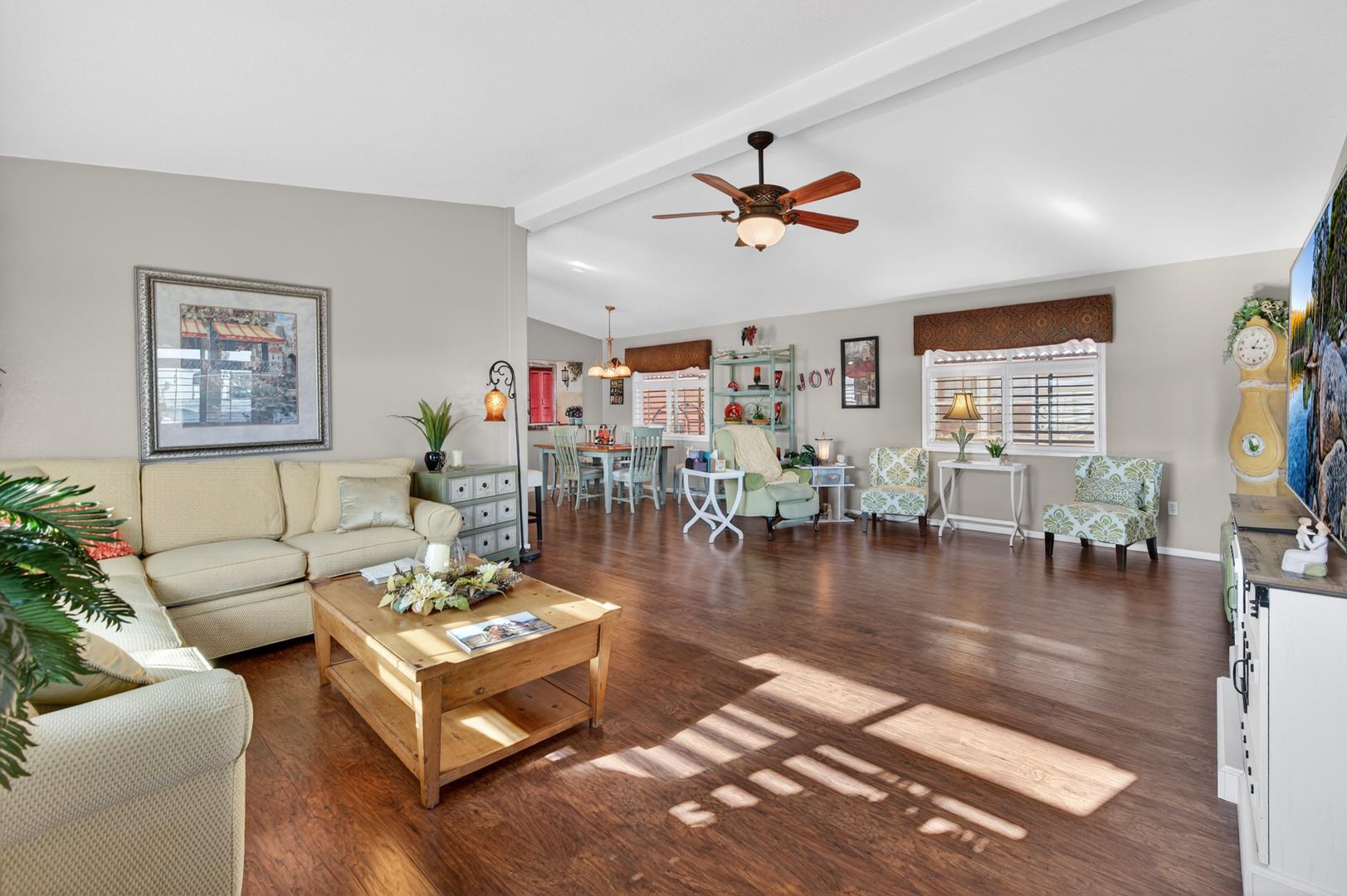 105 W Herndon #3, photo 7