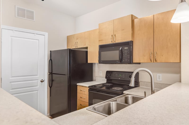 Photo 4 of 8290 Gate Pkwy W unit 108, Jacksonville, FL 32216, photographed by Megapixeler