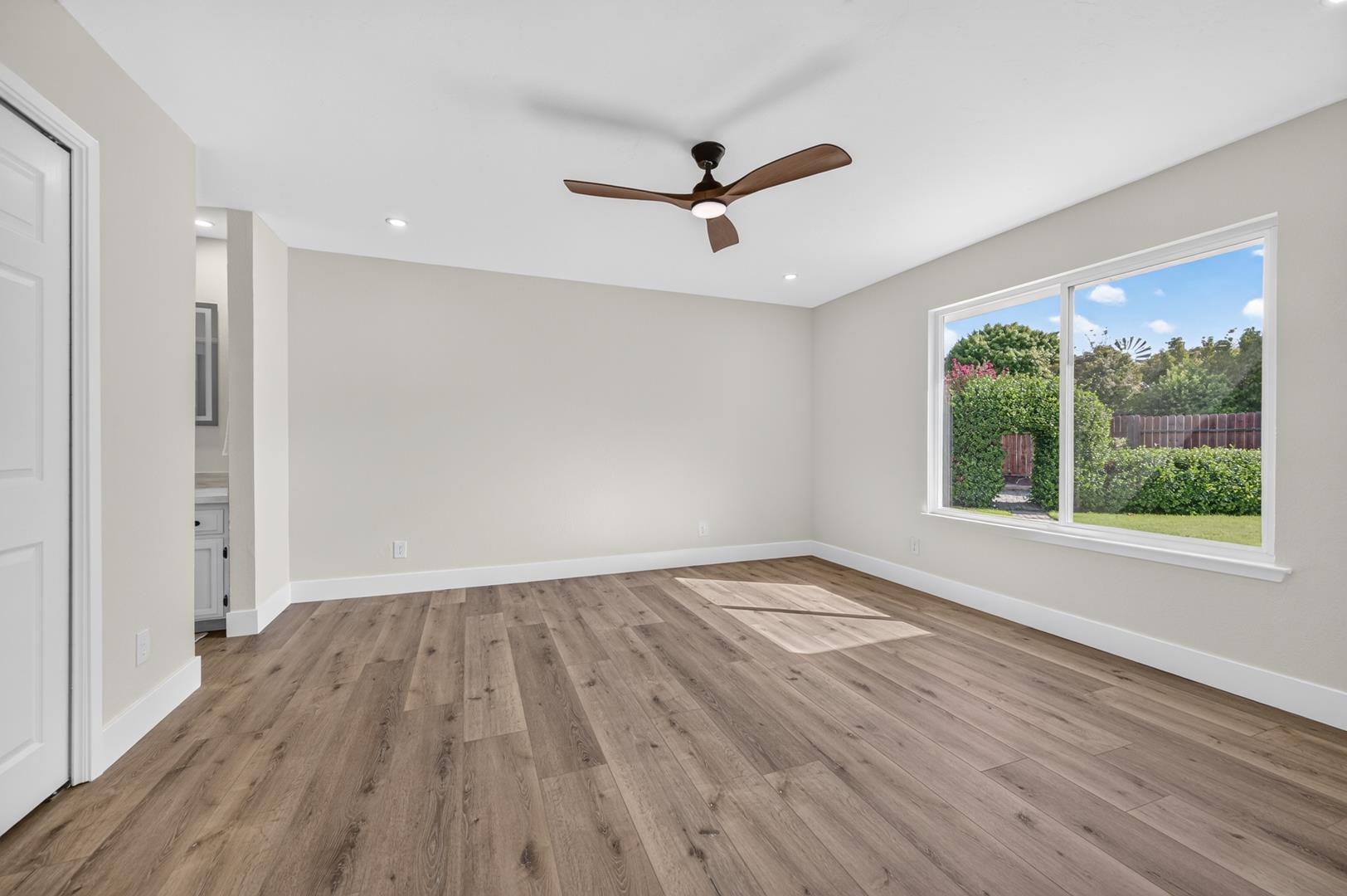 3208 E Palo Alto Ave, photo 49