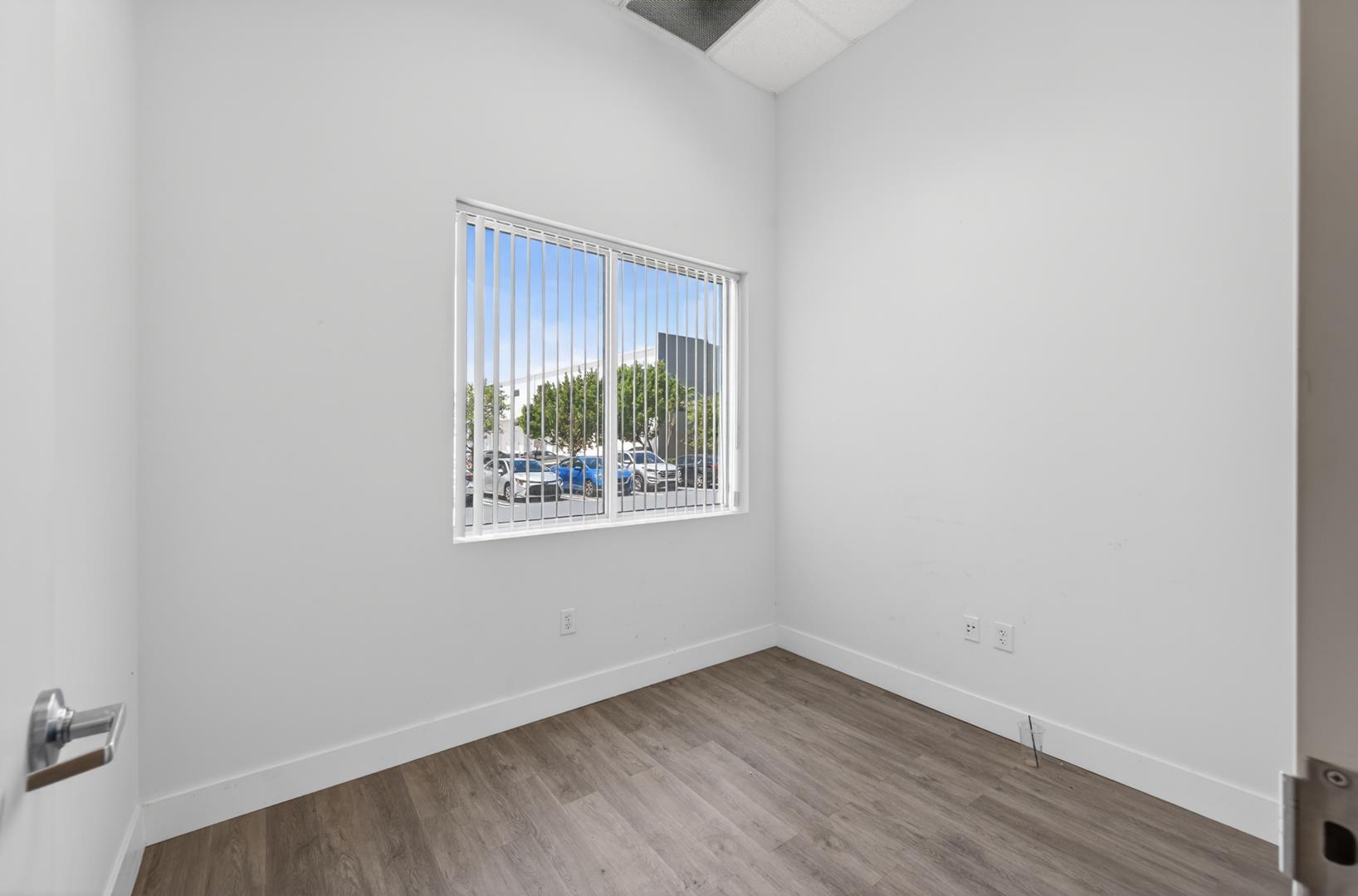 11411 NW 107th St, photo 7