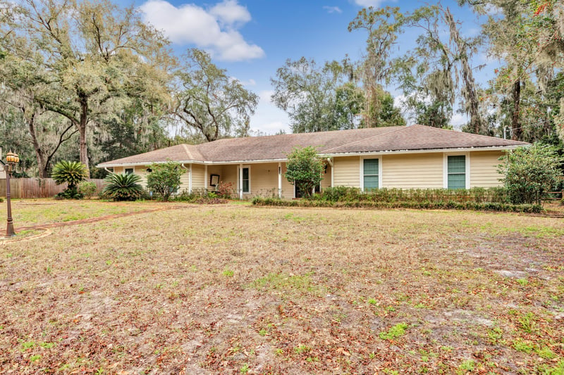 Photo 2 of 2243 Furma St, Orange Park, FL 32073, photographed by Megapixeler