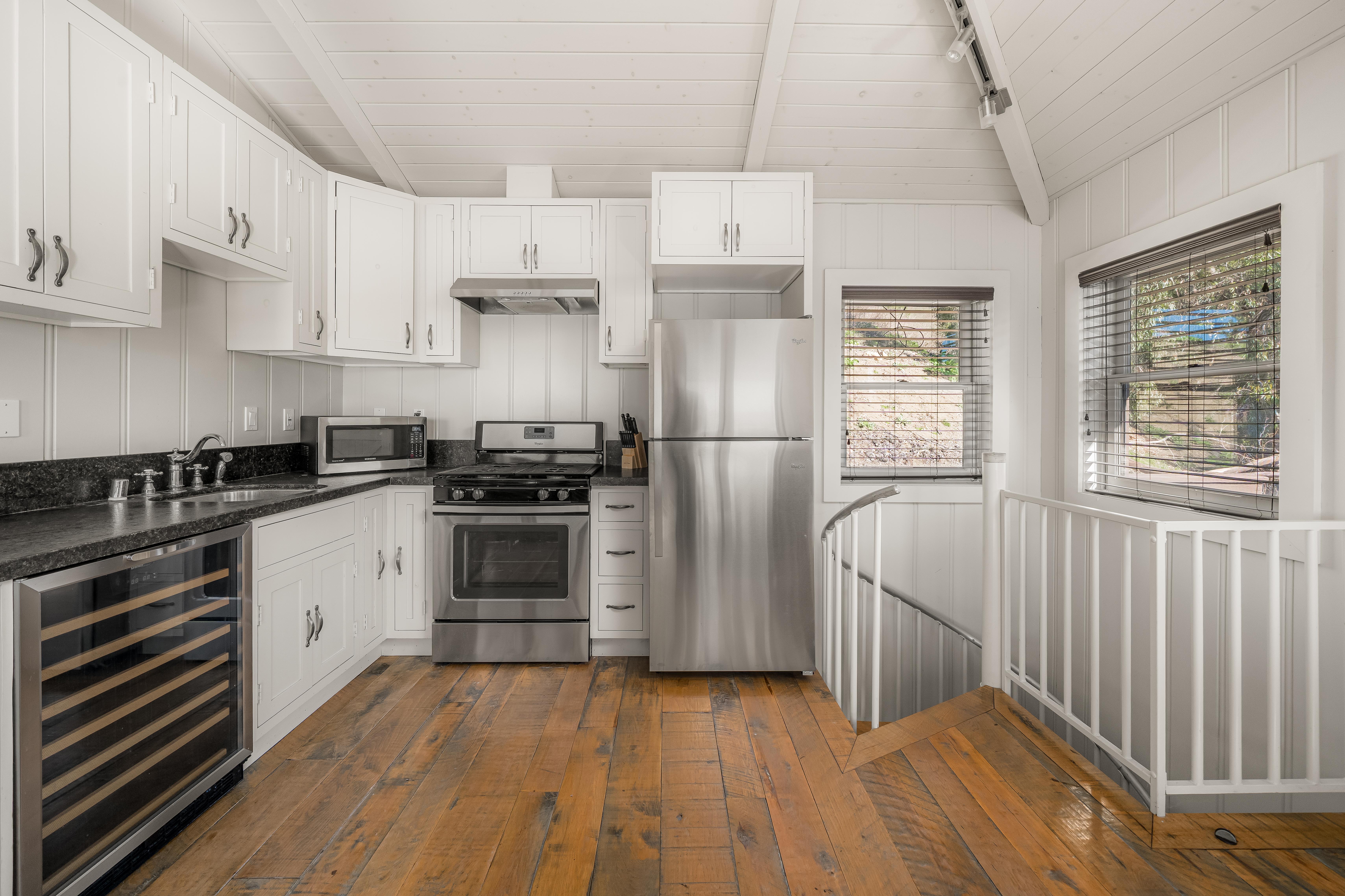 Virtual tour photography interior living spaces at Naples Access Rd, Goleta — professional real estate photography by VirTour Media
